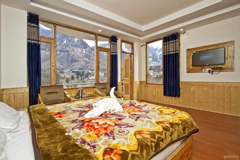 Hotel Uday Himalaya Manali  Exterior photo